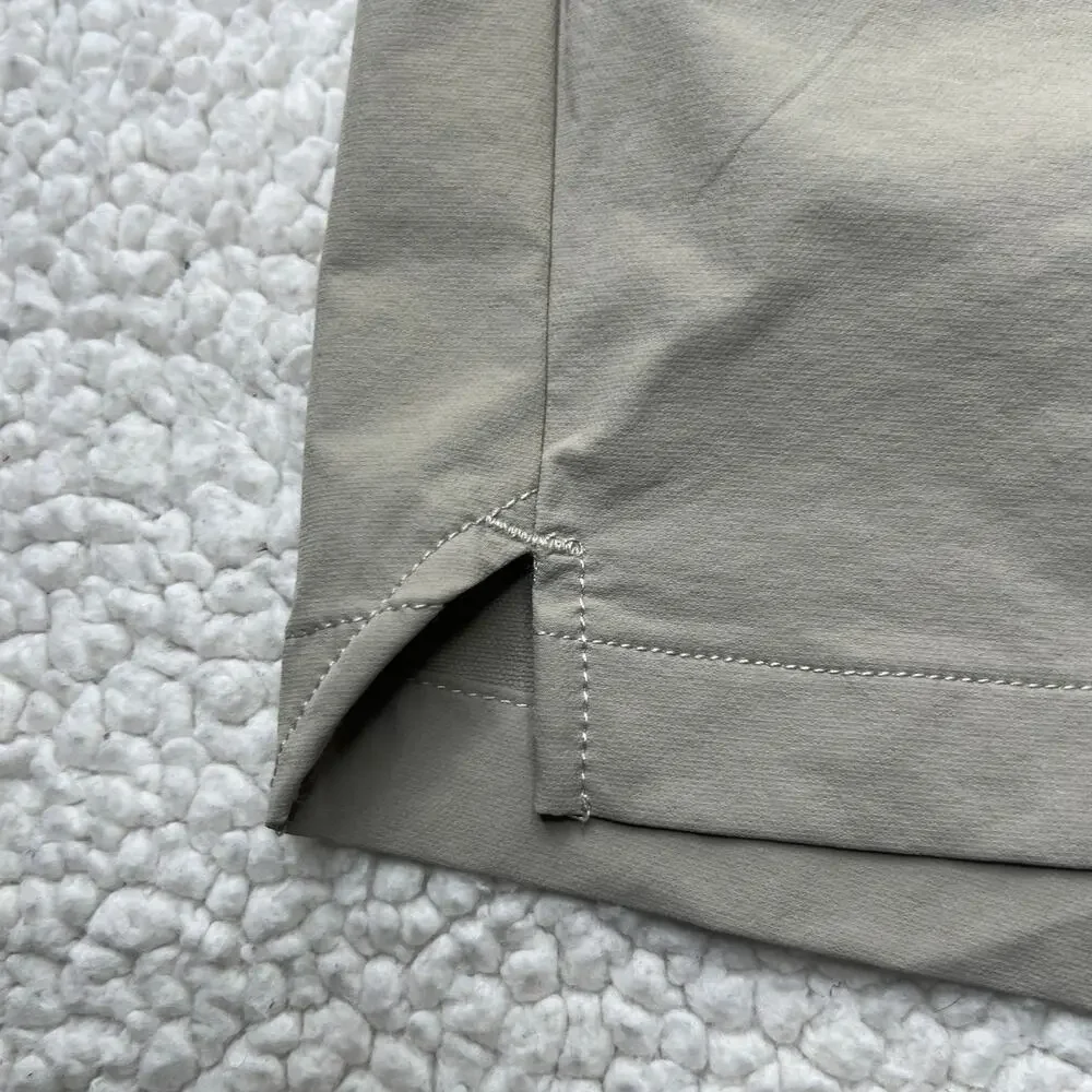 American Eagle Beige Elastic Waist XS Shorts